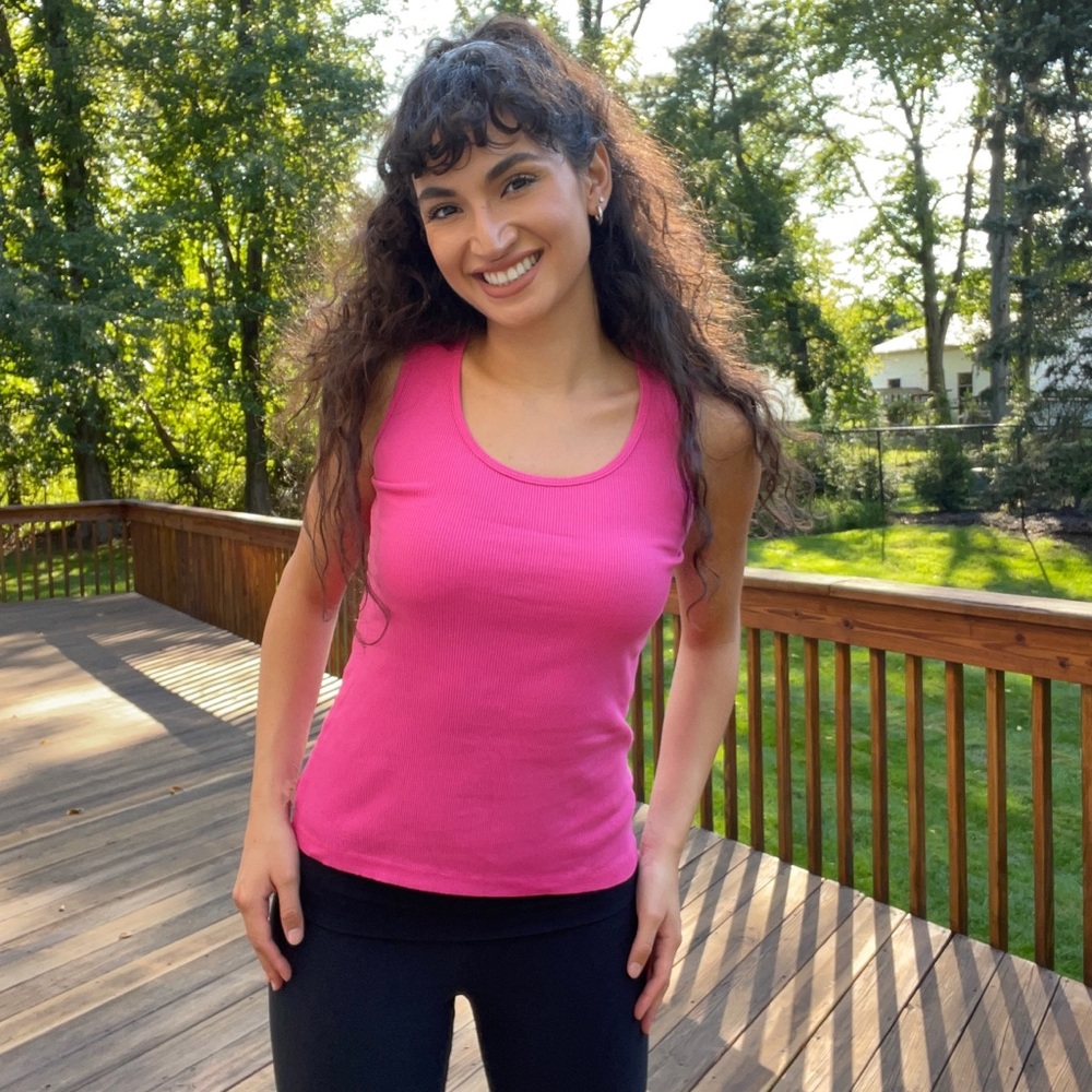 Tag, Pink & Purple tank tops, size Small